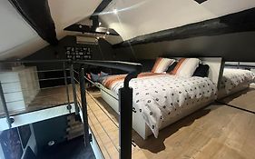 La Maisonnette De La Charme